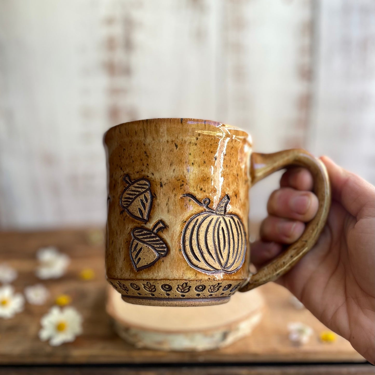 14. 16oz. Pumpkin and Acorn Mug