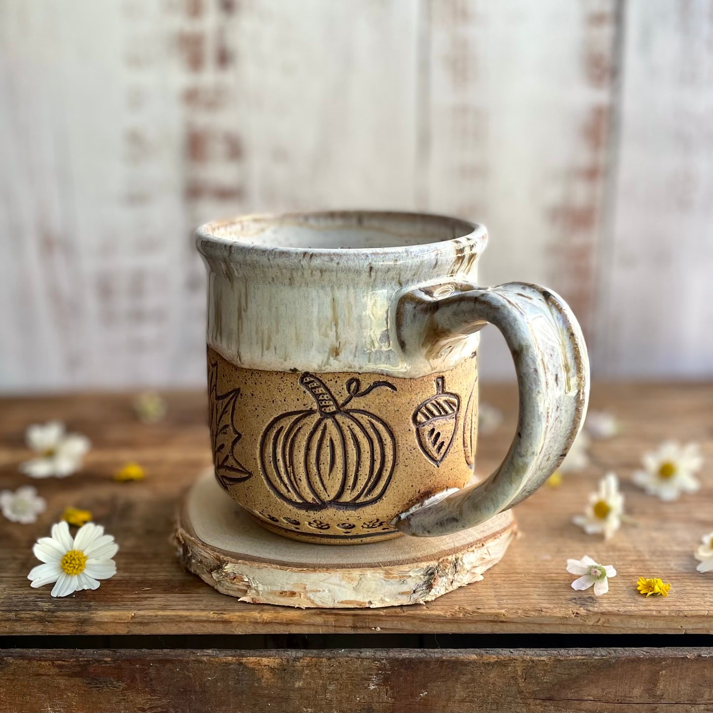 16. 16oz. Pumpkin and Maple Leaf Mug