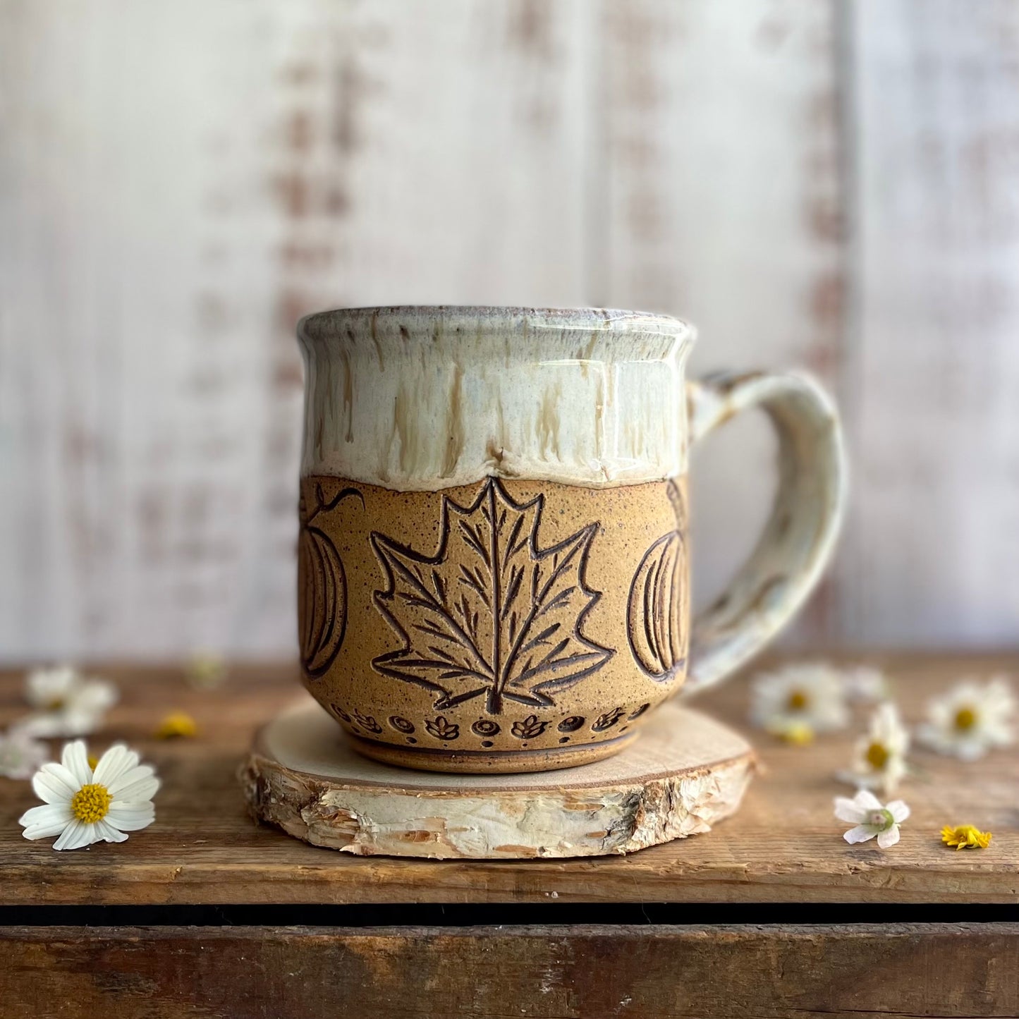 16. 16oz. Pumpkin and Maple Leaf Mug